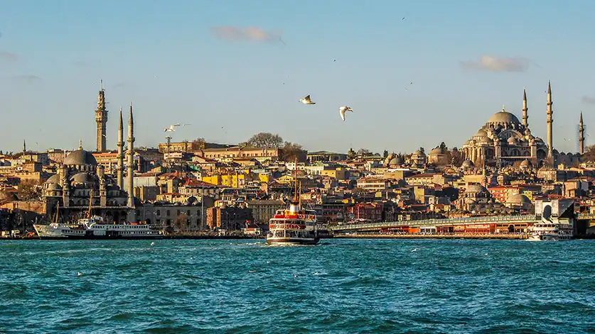 رزرو هتل در امینونو؛ از کجا و چگونه؟