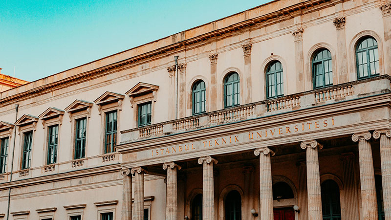 هزینه‌های تحصیل در بهترین دانشگاه های استانبول